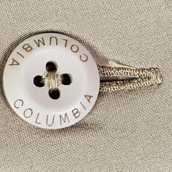 Columbia Cargo Pants Men's Size 36x32 Tan Khaki Straight Leg Hiking Camping - Picture 5 of 8